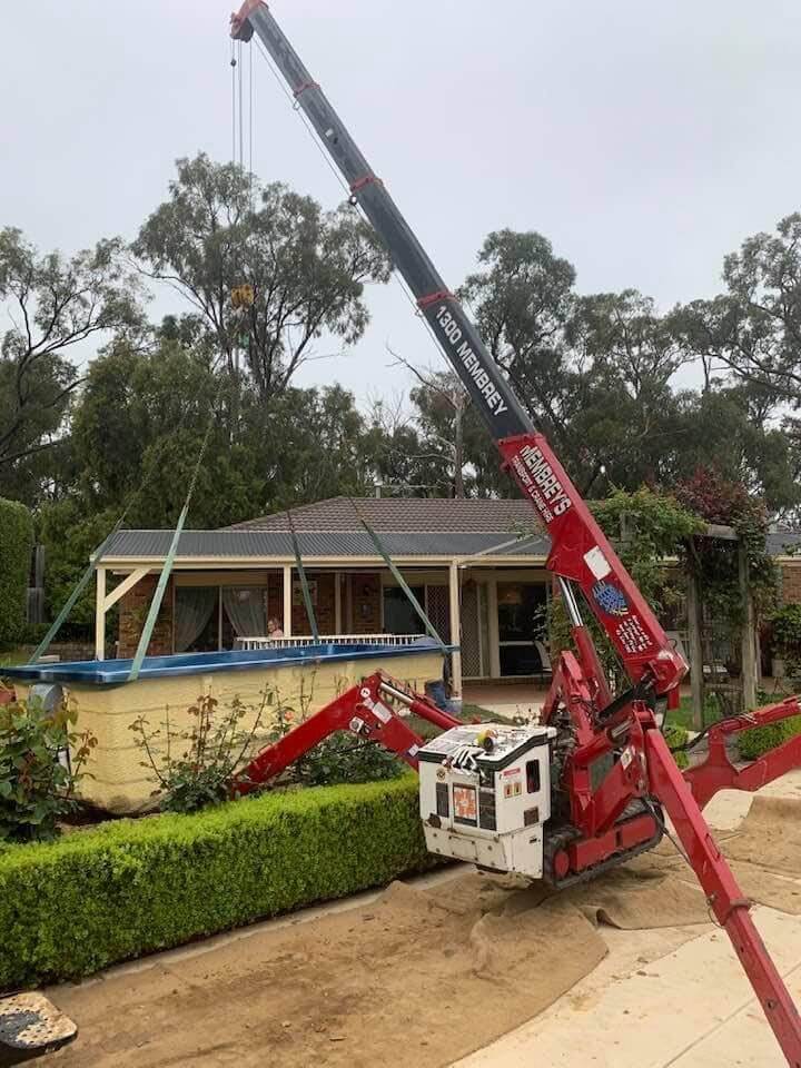 mini crane hire melbourne